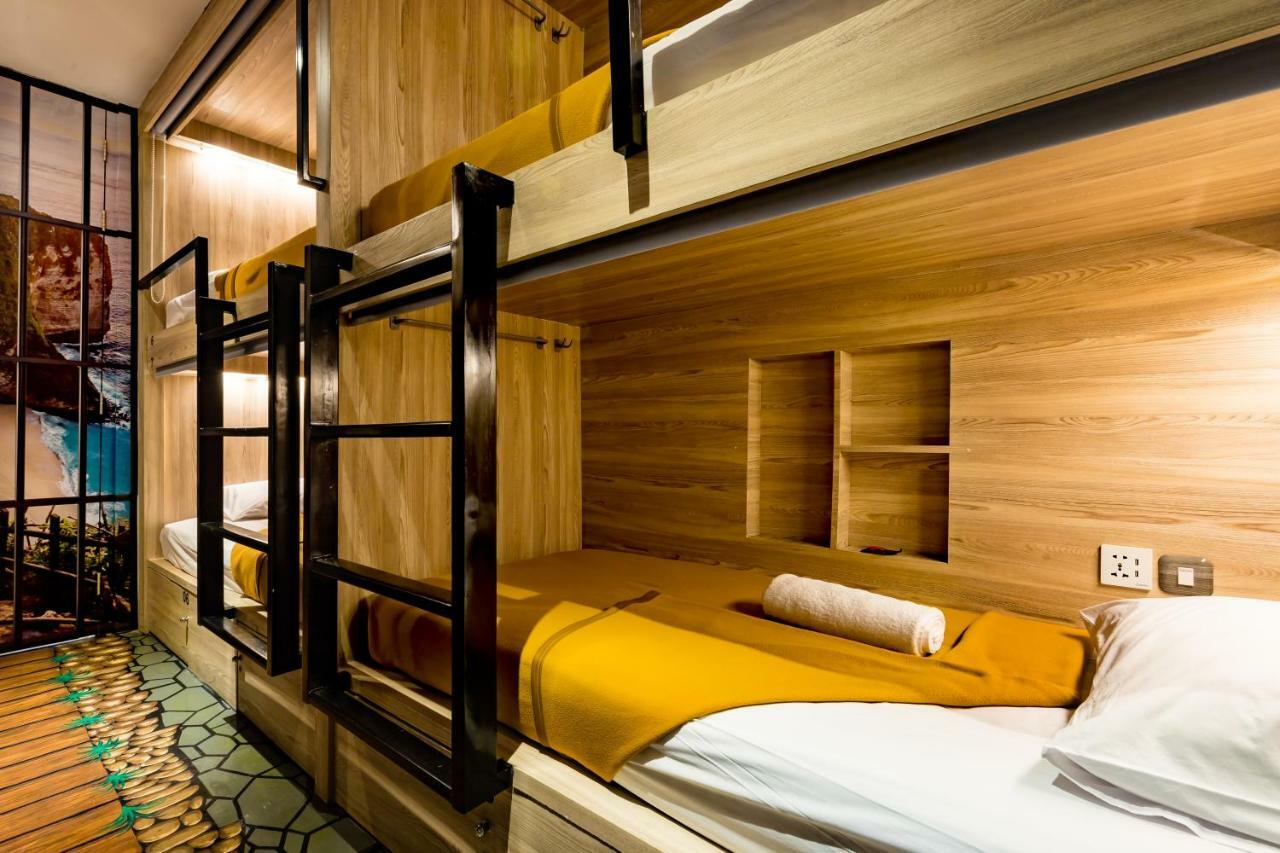 D'Gobers Hostel Seminyak By Gumilang Hospitality Exterior foto