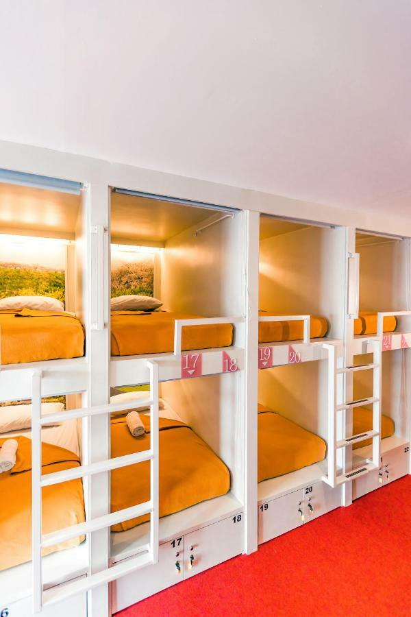 D'Gobers Hostel Seminyak By Gumilang Hospitality Exterior foto