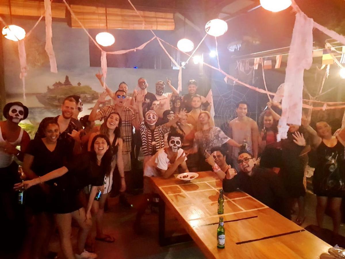 D'Gobers Hostel Seminyak By Gumilang Hospitality Exterior foto